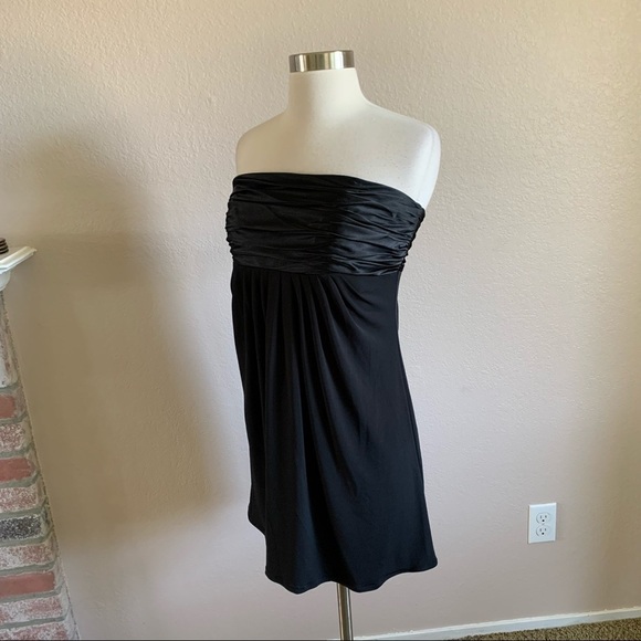 Davids Bridal Satin Jersey Empire Waist Mini Dress - Picture 4 of 12